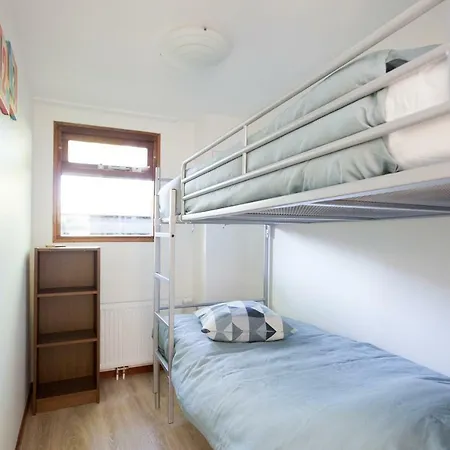 Relaxed Verblijf In Chalet Op De Veluwe プッテン